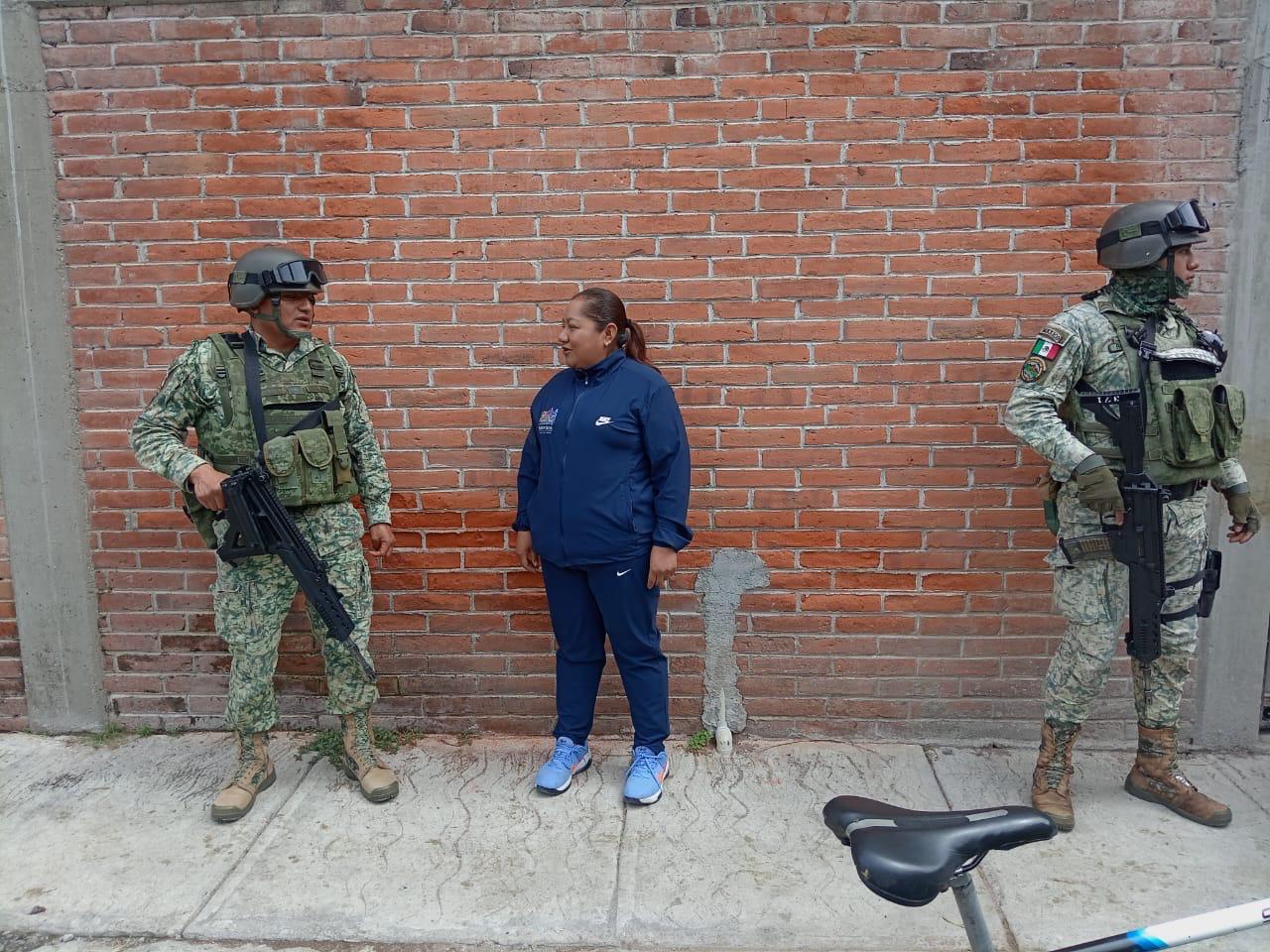 Atiende sector salud a herido por explosión de pirotecnia en Nativitas